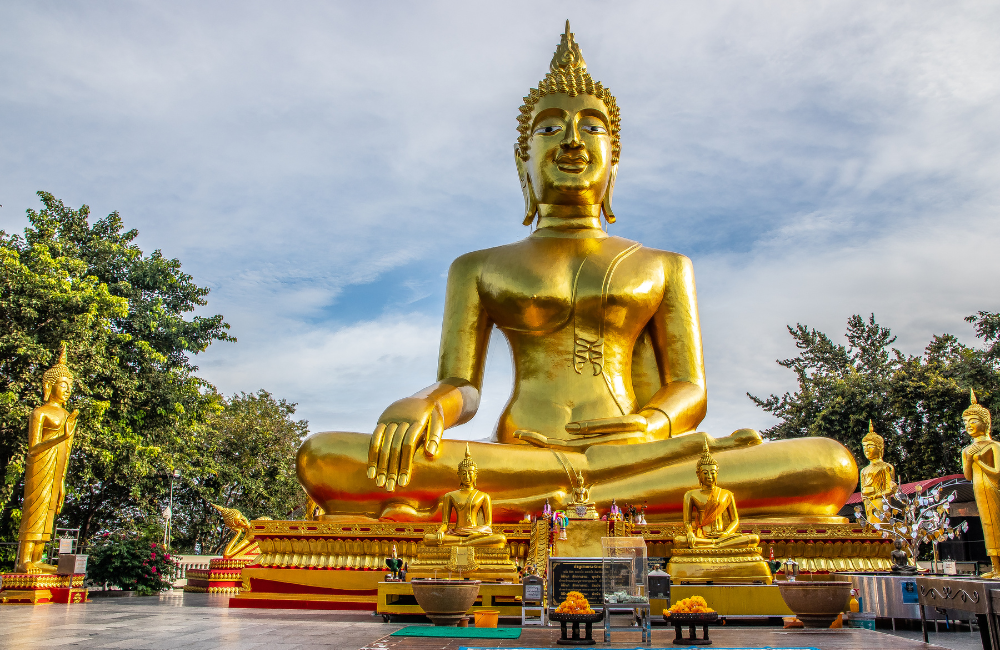 ที่เที่ยวพัทยาวัดพระใหญ่ (เขาพระตำหนัก)