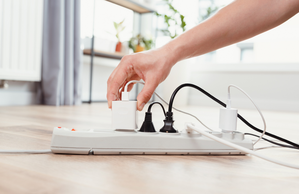 สรุปไฟดูดกับไฟช็อตต่างกันอย่างไร